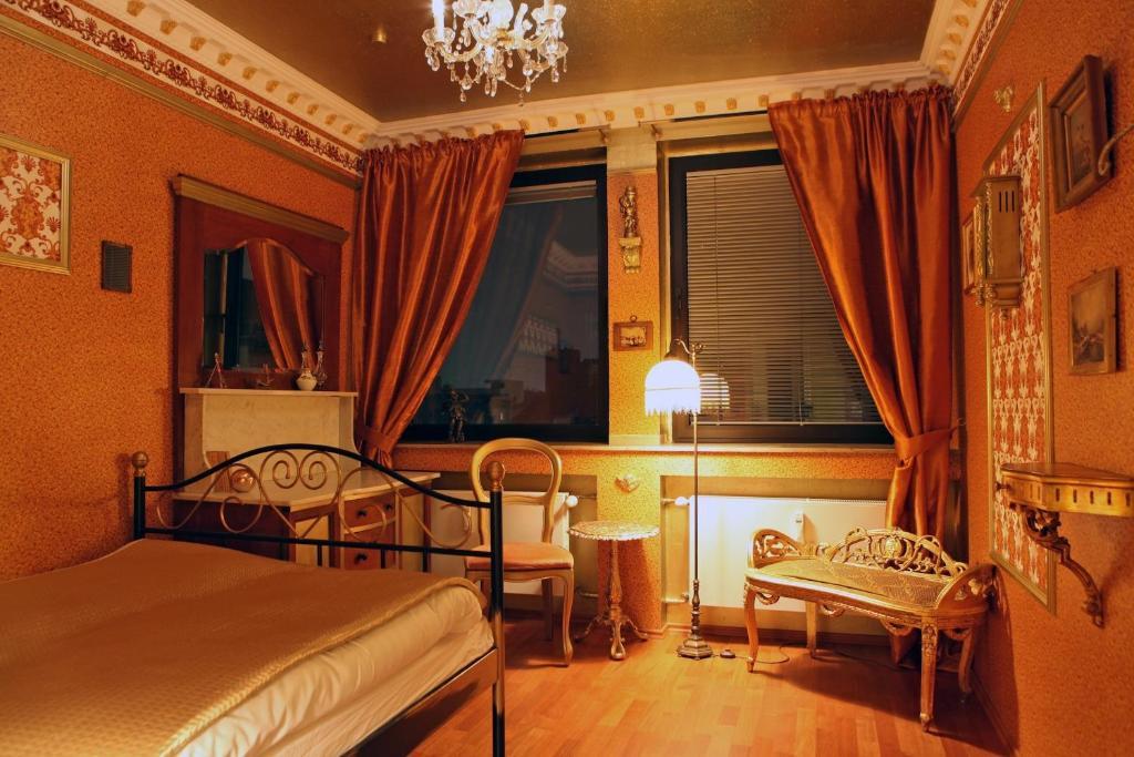 Wohngemeinschaft Hostel *